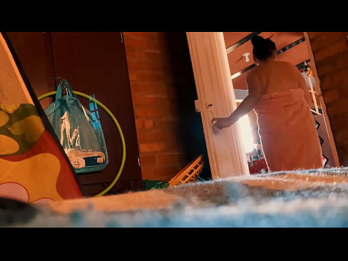 ❤️ Мой дядя следует за мной в душ, он трахает меня, пока я принимаю душ. ️❌ Супер секс на нашем сайте ❌